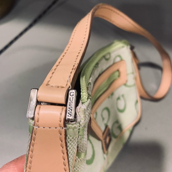 Guess mini bag - Picture 5 of 13